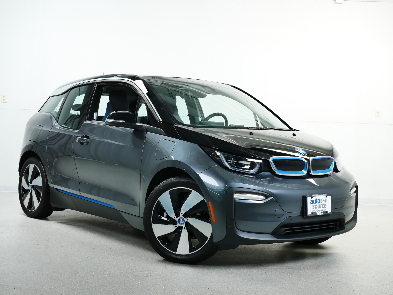 Pre-Owned 2018 BMW i3 Sedan in Minnetonka #5129 | Sears Imported Autos ...